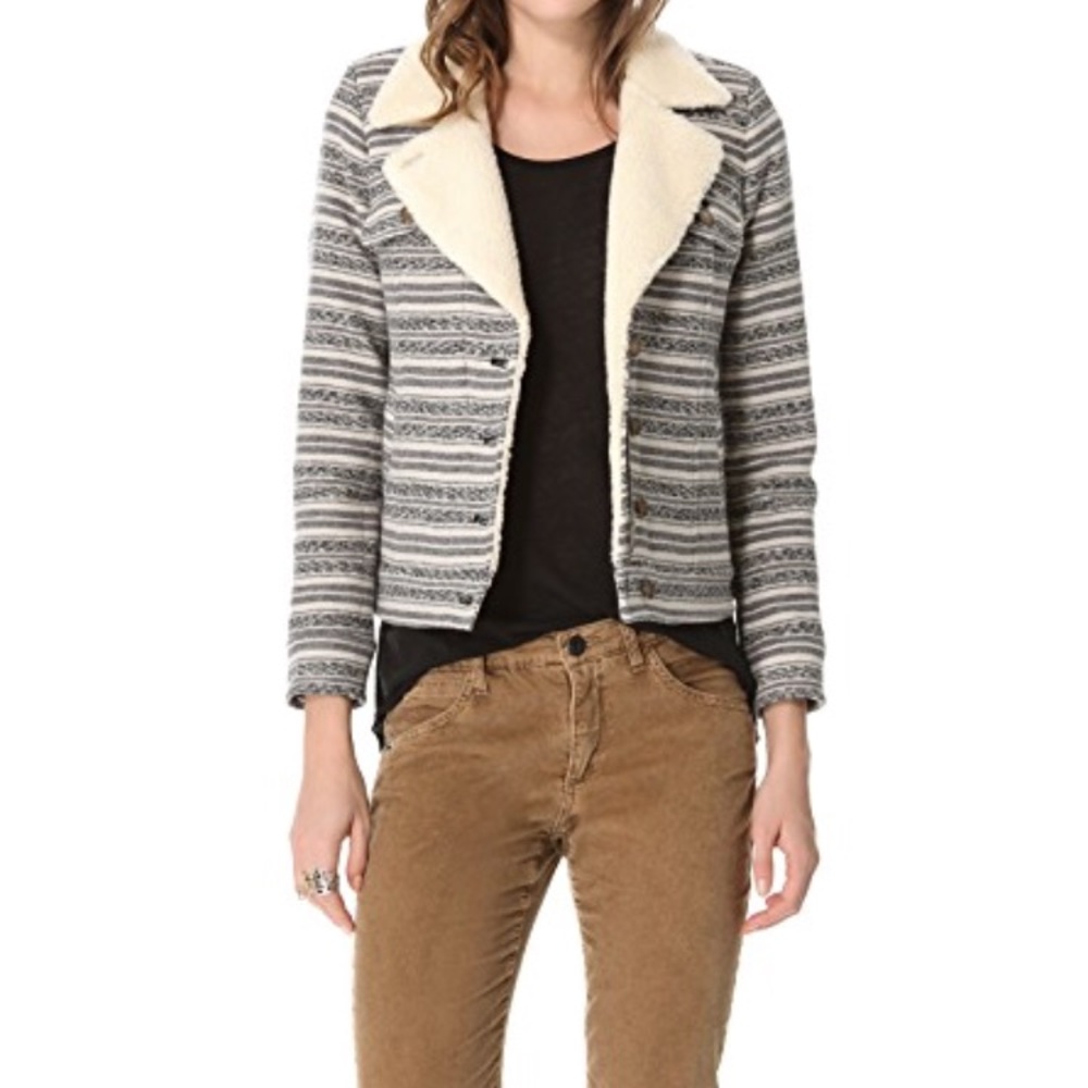 Pendleton Sherpa lined pea coat